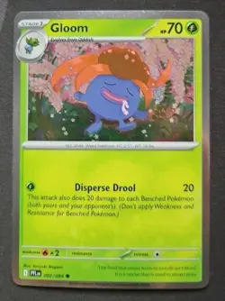 Gloom (Cosmos Holo) 002/094 Pokemon Phantasmal Flames - NM - Image 1