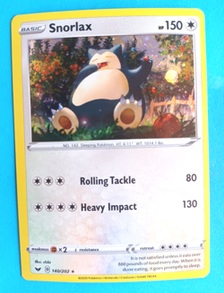POKEMON SWORD & SHIELD SNORLAX #140/202 HOLO RARE VERY LIGHT PLAY - Image 1