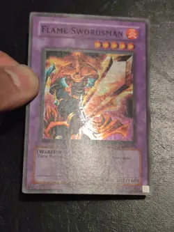 Yu-Gi-Oh! SUPER RARE CARD FLAME SWORDSMAN LOB-003 1996 VINTAGE PRINT LP - Image 3