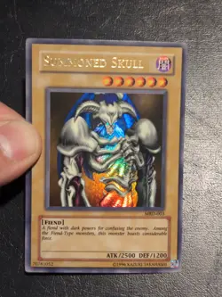 Yu-Gi-Oh! ULTRA RARE SUMMONED SKULL MRD-003 1996 VINTAGE COPYRIGHT NM/VLP - Image 4
