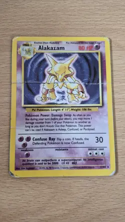 Pokemon TCG Base Set Alakazam Holo Rare 1/102 HP - Image 1