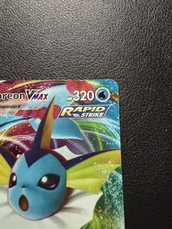2021 Pokemon SWSH07 #030/203- Vaporeon VMAX - Ultra Rare - Image 5
