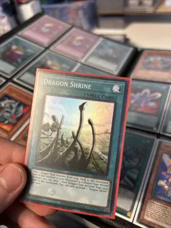 Yu-Gi-Oh Dragon Shrine SDBE Super NM MISPRINT Holo Shift Great For Blue-Eyes - Image 1