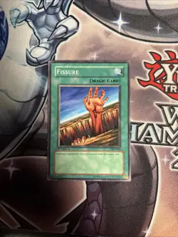 1st Edition Starter Deck: Yugi #SDY-026 Fissure HP (CS) - Image 1