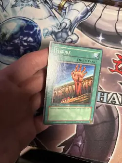 1st Edition Starter Deck: Yugi #SDY-026 Fissure HP (CS) - Image 5