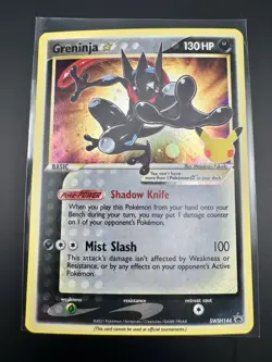 Pokemon TCG Greninja Gold Star SWSH144 Celebrations Black Star Promo Near Mint - Image 3