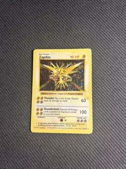 Pokemon TCG Zapdos 16/102 Base Set Shadowless Holo Rare HP - Image 3