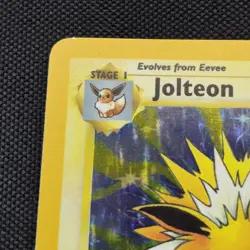 Jolteon 4/64 Jungle Unlimited Holo Rare WOTC LP Pokemon Card - Image 3