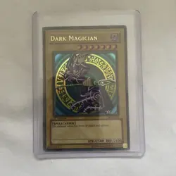 YuGiOh! Dark Magician SDY-E005 - Error Misprint Foil Shift 1st Edition - Image 1