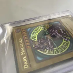 YuGiOh! Dark Magician SDY-E005 - Error Misprint Foil Shift 1st Edition - Image 2