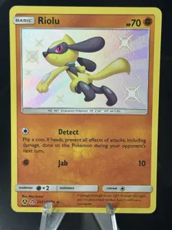 Pokemon TCG | Riolu (SV21/SV94) - Hidden Fates: Shiny Vault - NM - Image 1