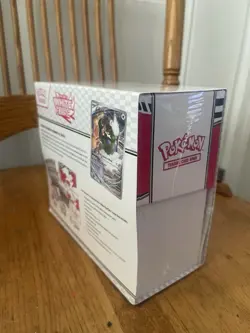 Pokemon TCG Scarlet & Violet White Flare Elite Trainer Box Reshiram - Image 2