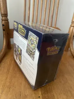 Pokemon Scarlet & Violet Surging Sparks Elite Trainer Box ETB - New/Sealed - Image 4