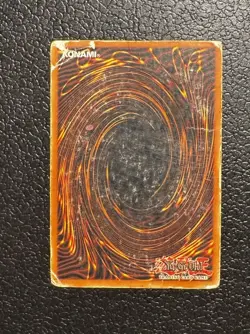 Yu-Gi-Oh Blue-Eyes White Dragon SKE-001 Super Rare 1st Edition HP/DMG - Image 2