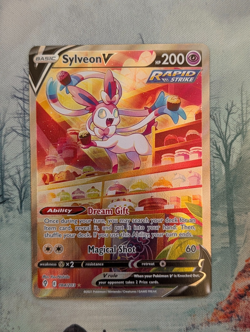 Pokemon Sylveon v Alt Art TCG Card 184/203 Evolving Skies Ultra Rare NM/M - Image 1