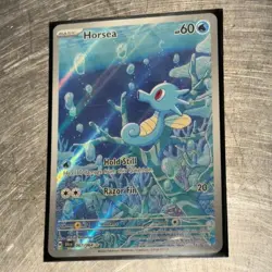 Pokemon TCG Horsea 067/064 SV Shrouded Fable Holo IR Basic 60 HP Komatsu - Image 1