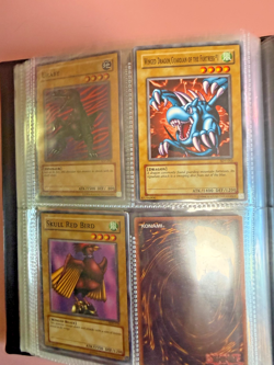 Yu-Gi-Oh! Vintage 1996 Collectible Card Binder with Cards - Image 2