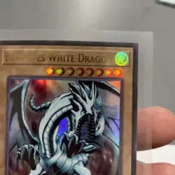 Blue Eyes White Dragon LCKC-EN001 ULTRA RARE NEAR MINT +Bonus Card FREE SHIPPING - Image 5