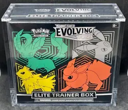 Pokemon Evolving Skies Elite Trainer Box W/ Magnetic Plastic Case - Image 1
