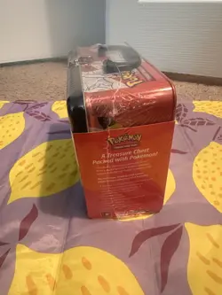 Pokemon TCG Celebration 25th Anniversary Collector’s Chest Lunch Box Tin Sealed - Image 2