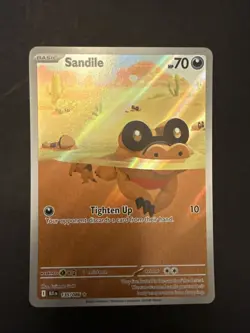 Pokemon TCG - Sandile - 135/086 - Illustration Rare - SV: Black Bolt - Image 1