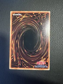Yugioh P4-02 Dark Magician Ultra Rare Premium Pack4 - Image 2