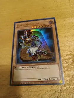 Yugioh x1 Dark Magician Limited Edition LC01-EN005 (Near Mint!) - Image 1