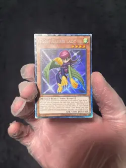 Yu-Gi-Oh! Toon Harpie Lady TOCH-EN002 (Collectors rare) - Image 1