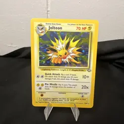 Vintage Pokemon TCG Jungle WoTC Jolteon Holo Rare Card #4/64 70 HP - Image 1