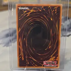 Konami Yu-Gi-Oh! Inferno Hammer CMC-EN002 Foil EN Secret Rare Promo - Image 2