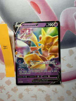 Pokemon TCG Alakazam V SWSH 083 Promo Holo NM - Image 1