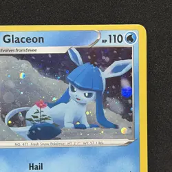 Pokemon TCG Glaceon SWSH192 Sword & Shield Black Star Promo 2022 Holo NM - Image 3
