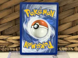 Pikachu 005/025 - Pokemon TCG Celebrations 25th Anniversary Holo VLP/NM - Image 2