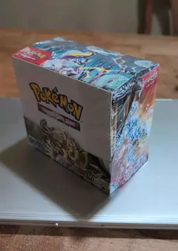 Pokemon Scarlet and Violet Sealed Booster Box - Last one - Image 5
