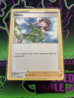 8p Auctions: Honey 142/198 Uncommon Regular | S&S: Chilling Reign - Pokemon TCG - Image 1