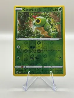 CATERPIE #001/264 POKEMON Fusion Strike (Reverse Holo, NM) ENGLISH - Image 1