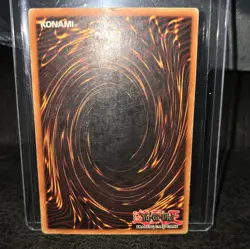Konami Yu-Gi-Oh! Dark Magician Limited Edition Secret Rare BPT-001 2500/2100 - Image 5