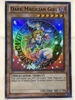PSA 8 Dark Magician Girl 2009 Yugioh! DPYG-EN008 Duelist Pack: Yugi NM-MT - Image 2