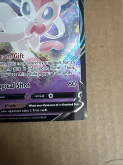 Pokemon TCG Sylveon V 74/203 Ultra Rare Evolving Skies - Image 3
