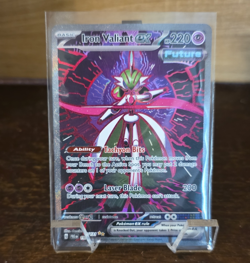 Pokemon TCG Iron Valiant ex SIR Full Art Holo 157/131 EN 2025 - Image 1
