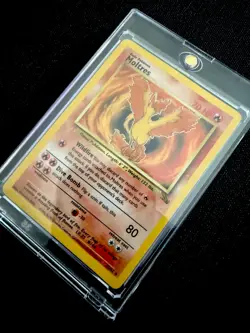Moltres 12/62 fossil Pokemon TCG Holo Rare Unlimited 1999 English- damaged - Image 1