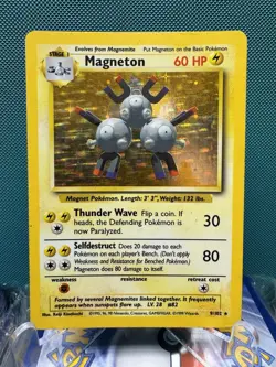 Pokemon TCG Magneton 9/130 Holo Rare Base Set - Image 1
