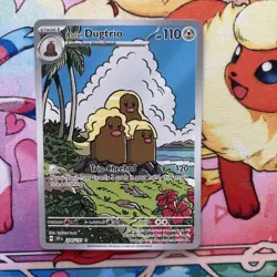 Alolan Dugtrio Holo Illustration Rare Card 208/191 SV08 Surging Sparks - Image 1