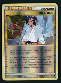 Black Belt MP85/102 - Reverse Holo Triumphant 🏝 Pokemon 2010 - Image 1