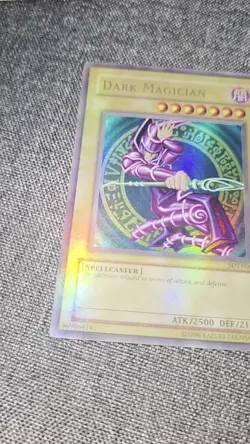 Vintage Konami Yugioh | Dark Magician SDY-006 | Holo Bleed Misprint Error | NM - Image 2