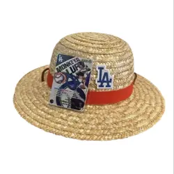 Dodgers One Piece Luffy Trading Card & Straw Hat Set Limited Edition 2025 - Image 1