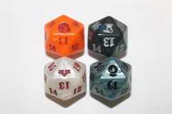 MTG Magic the Gathering Lot of 4 rare spindown d20 dice From the Vault - Image 1