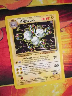 MP (Legendary Collection) Pokemon MAGNETON Card 28/110 Set Non-Holo Rare PLAYED - Image 1