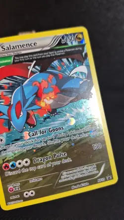 2015 Pokemon BLACK STAR PROMO SALAMENCE FULL ART HOLO XY59! - Image 3