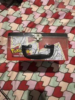 Pokemon Celebrations Collectors Chest Lunch Box (25th Anniversary) New Sealed - Image 2
